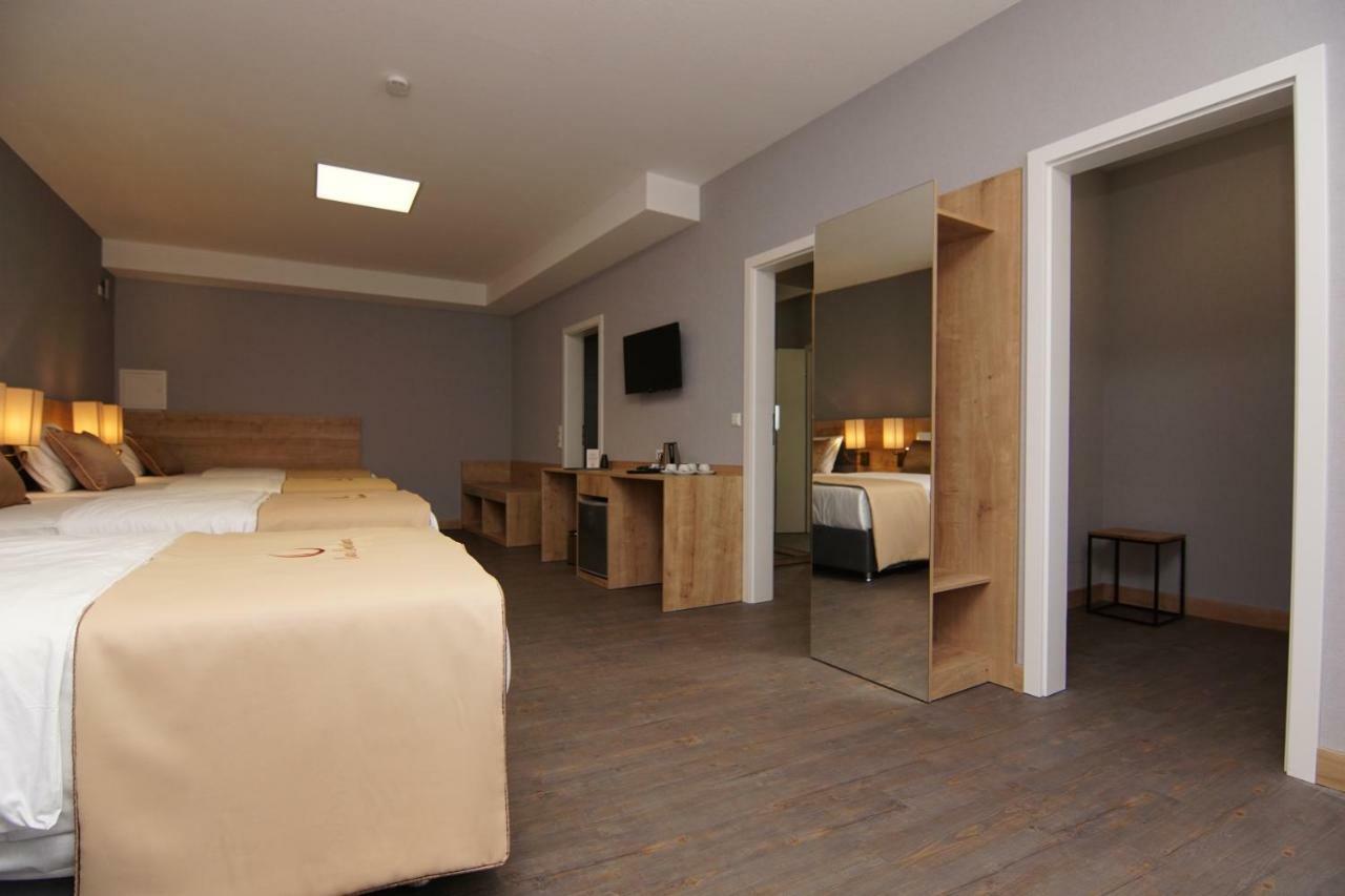 Casa Constanza Hotel Garni ฟรีดริชส์ฮาเฟน ภายนอก รูปภาพ